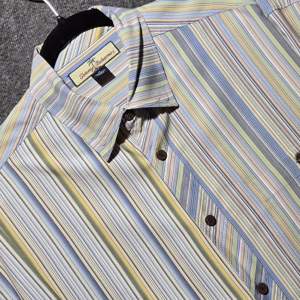 TOMMY BAHAMA Mens M 100% Silk Vacation Beach Hawaiian Shirt Muticolor Stripe